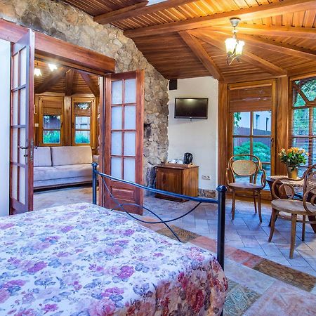 Hotel Dwa Ksiezyce Kazimierz Dolny Kültér fotó