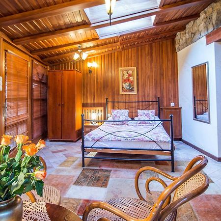 Hotel Dwa Ksiezyce Kazimierz Dolny Kültér fotó