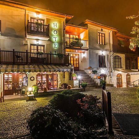 Hotel Dwa Ksiezyce Kazimierz Dolny Kültér fotó