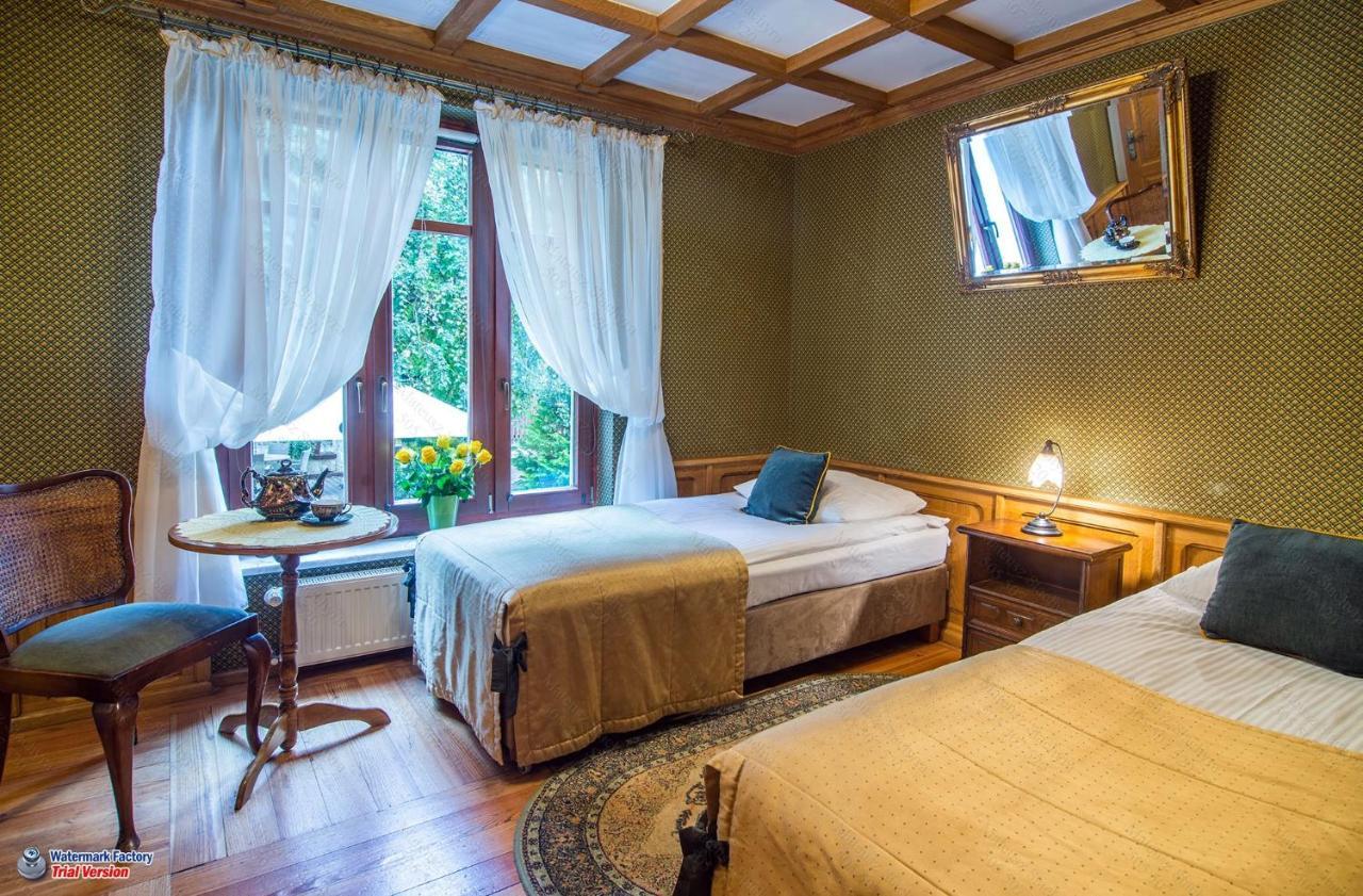 Hotel Dwa Ksiezyce Kazimierz Dolny Kültér fotó