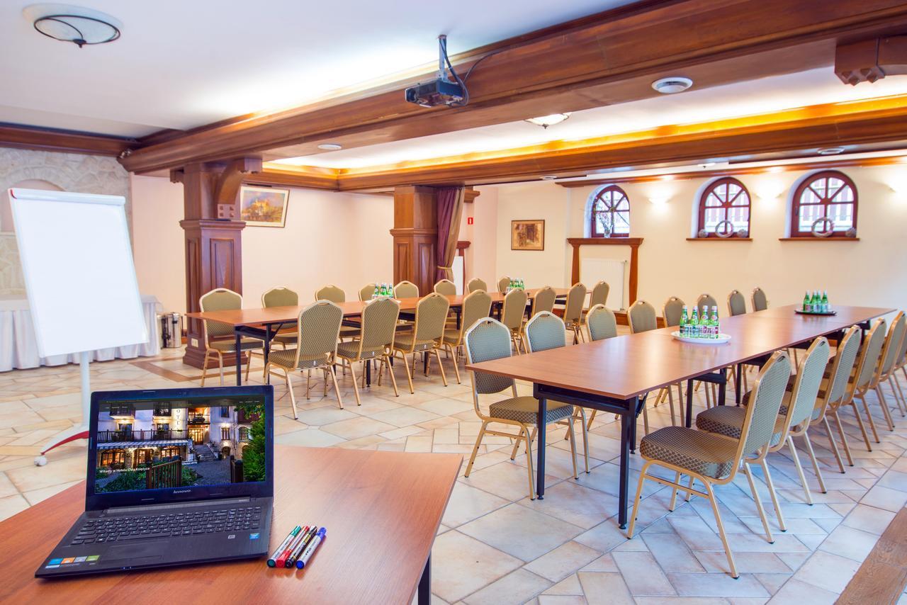 Hotel Dwa Ksiezyce Kazimierz Dolny Kültér fotó
