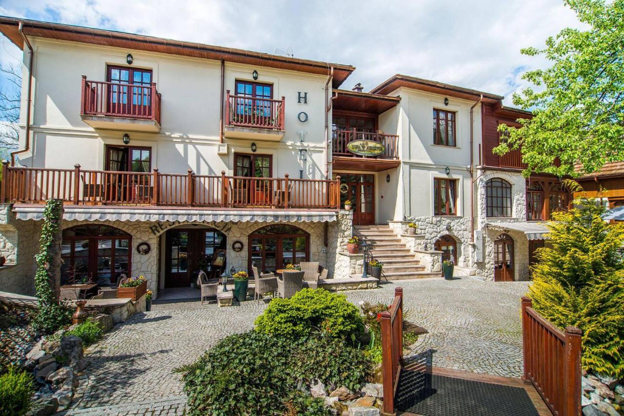 Hotel Dwa Ksiezyce Kazimierz Dolny Kültér fotó